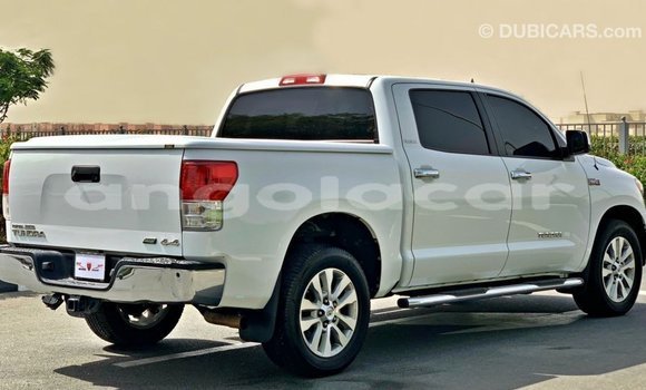 Comprar Importar Toyota Tundra Branco Carro em Import - Dubai em Bengo Province Comprar Importar Toyota Tundra Branco Carro em Import - Dubai em Bengo Province