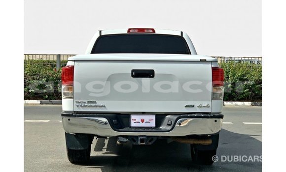 Comprar Importar Toyota Tundra Branco Carro em Import - Dubai em Bengo Province Comprar Importar Toyota Tundra Branco Carro em Import - Dubai em Bengo Province