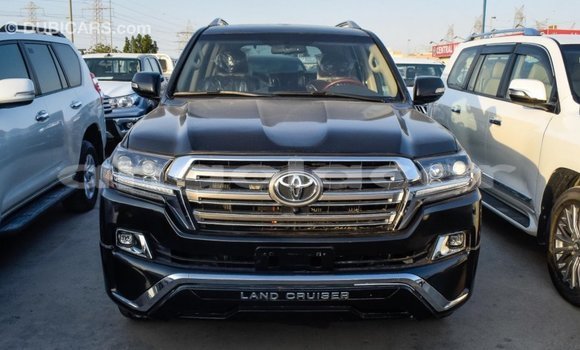 Comprar Importar Toyota Land Cruiser Preto Carro em Import - Dubai em Bengo Province Comprar Importar Toyota Land Cruiser Preto Carro em Import - Dubai em Bengo Province
