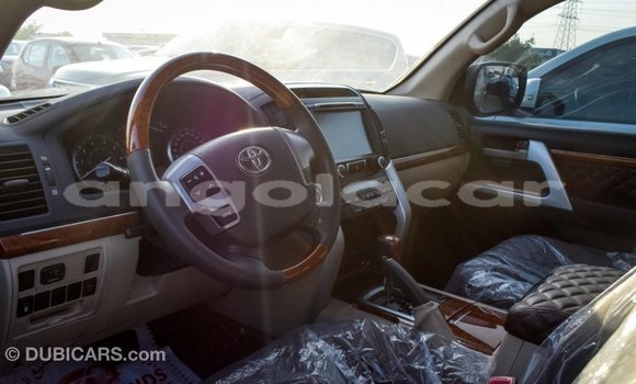 Comprar Importar Toyota Land Cruiser Preto Carro em Import - Dubai em Bengo Province Comprar Importar Toyota Land Cruiser Preto Carro em Import - Dubai em Bengo Province