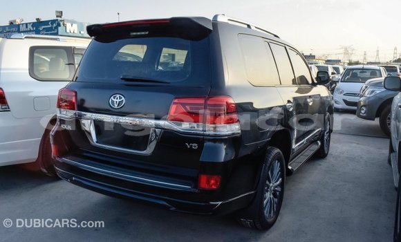 Comprar Importar Toyota Land Cruiser Preto Carro em Import - Dubai em Bengo Province Comprar Importar Toyota Land Cruiser Preto Carro em Import - Dubai em Bengo Province