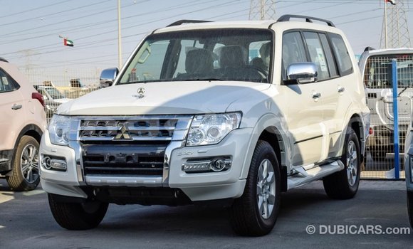 Comprar Importar Mitsubishi Pajero Branco Carro em Import - Dubai em Bengo Province Comprar Importar Mitsubishi Pajero Branco Carro em Import - Dubai em Bengo Province