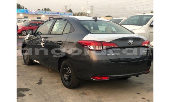Comprar Importar Toyota Yaris Outro Carro em Import - Dubai em Bengo Province Comprar Importar Toyota Yaris Outro Carro em Import - Dubai em Bengo Province