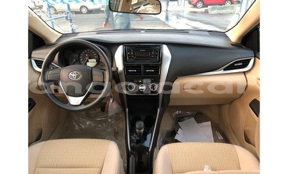Comprar Importar Toyota Yaris Outro Carro em Import - Dubai em Bengo Province Comprar Importar Toyota Yaris Outro Carro em Import - Dubai em Bengo Province