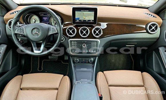 Comprar Importar Mercedes-Benz 250 Preto Carro em Import - Dubai em Bengo Province Comprar Importar Mercedes-Benz 250 Preto Carro em Import - Dubai em Bengo Province