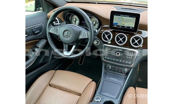 Comprar Importar Mercedes-Benz 250 Preto Carro em Import - Dubai em Bengo Province Comprar Importar Mercedes-Benz 250 Preto Carro em Import - Dubai em Bengo Province