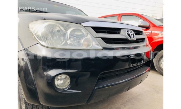 Comprar Importar Toyota Fortuner Preto Carro em Import - Dubai em Bengo Province Comprar Importar Toyota Fortuner Preto Carro em Import - Dubai em Bengo Province