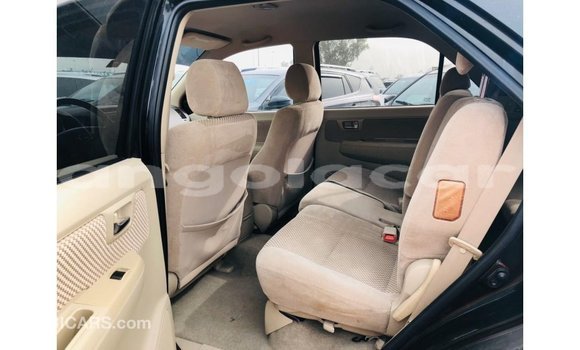 Comprar Importar Toyota Fortuner Preto Carro em Import - Dubai em Bengo Province Comprar Importar Toyota Fortuner Preto Carro em Import - Dubai em Bengo Province