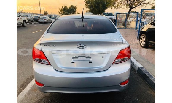 Buy Import Hyundai Accent Other Car in Import - Dubai in Bengo Province Buy Import Hyundai Accent Other Car in Import - Dubai in Bengo Province