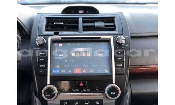 Comprar Importar Toyota Camry Branco Carro em Import - Dubai em Bengo Province Comprar Importar Toyota Camry Branco Carro em Import - Dubai em Bengo Province