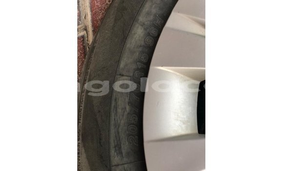 Acheter Import Voiture Toyota Hilux Blanc à Import - Dubai, Province de Bengo Acheter Import Voiture Toyota Hilux Blanc à Import - Dubai, Province de Bengo