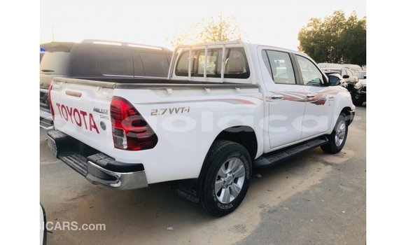 Buy Import Toyota Hilux White Car in Import - Dubai in Bengo Province Buy Import Toyota Hilux White Car in Import - Dubai in Bengo Province