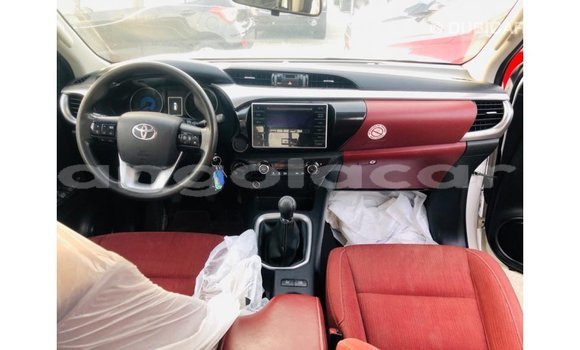 Buy Import Toyota Hilux White Car in Import - Dubai in Bengo Province Buy Import Toyota Hilux White Car in Import - Dubai in Bengo Province