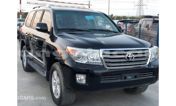 Comprar Importar Toyota Land Cruiser Preto Carro em Import - Dubai em Bengo Province Comprar Importar Toyota Land Cruiser Preto Carro em Import - Dubai em Bengo Province