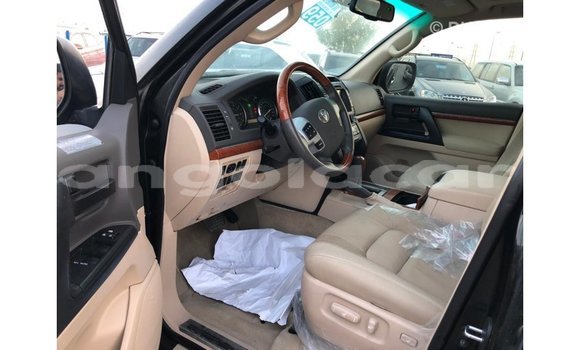 Comprar Importar Toyota Land Cruiser Preto Carro em Import - Dubai em Bengo Province Comprar Importar Toyota Land Cruiser Preto Carro em Import - Dubai em Bengo Province