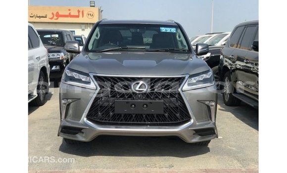 Acheter Import Voiture Lexus LX Autre à Import - Dubai, Province de Bengo Acheter Import Voiture Lexus LX Autre à Import - Dubai, Province de Bengo