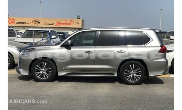 Acheter Import Voiture Lexus LX Autre à Import - Dubai, Province de Bengo Acheter Import Voiture Lexus LX Autre à Import - Dubai, Province de Bengo