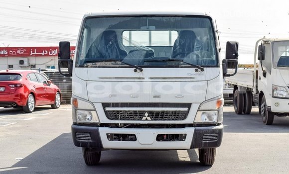 Comprar Importar Mitsubishi Carisma Branco Carro em Import - Dubai em Bengo Province Comprar Importar Mitsubishi Carisma Branco Carro em Import - Dubai em Bengo Province