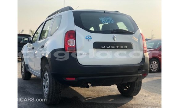 Comprar Importar Renault Duster Branco Carro em Import - Dubai em Bengo Province Comprar Importar Renault Duster Branco Carro em Import - Dubai em Bengo Province