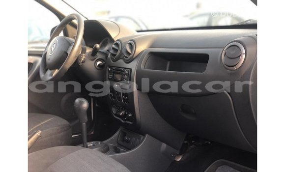 Comprar Importar Renault Duster Branco Carro em Import - Dubai em Bengo Province Comprar Importar Renault Duster Branco Carro em Import - Dubai em Bengo Province