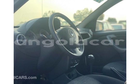 Comprar Importar Renault Duster Branco Carro em Import - Dubai em Bengo Province Comprar Importar Renault Duster Branco Carro em Import - Dubai em Bengo Province