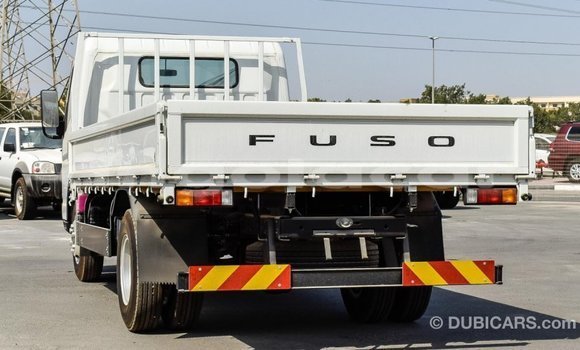 Comprar Importar Mitsubishi Carisma Branco Carro em Import - Dubai em Bengo Province Comprar Importar Mitsubishi Carisma Branco Carro em Import - Dubai em Bengo Province