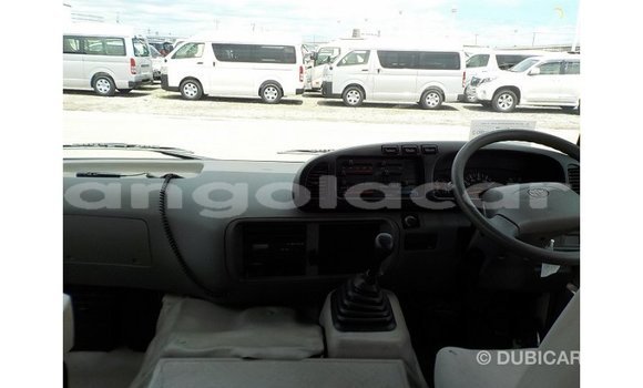 Comprar Importar Toyota Coaster Branco Carro em Import - Dubai em Bengo Province Comprar Importar Toyota Coaster Branco Carro em Import - Dubai em Bengo Province