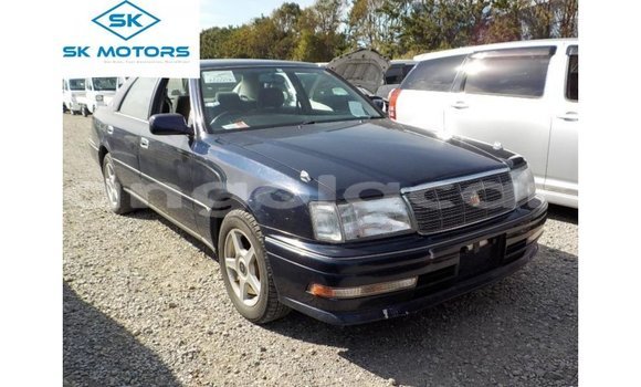 Comprar Importar Toyota Crown Azul Carro em Import - Dubai em Bengo Province