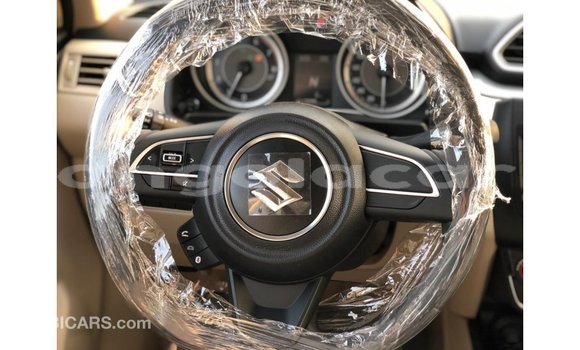 Acheter Import Moto Suzuki 750 Autre à Import - Dubai, Province de Bengo Acheter Import Moto Suzuki 750 Autre à Import - Dubai, Province de Bengo