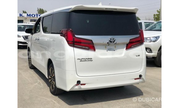 Acheter Import Voiture Toyota Alphard Blanc à Import - Dubai, Province de Bengo Acheter Import Voiture Toyota Alphard Blanc à Import - Dubai, Province de Bengo
