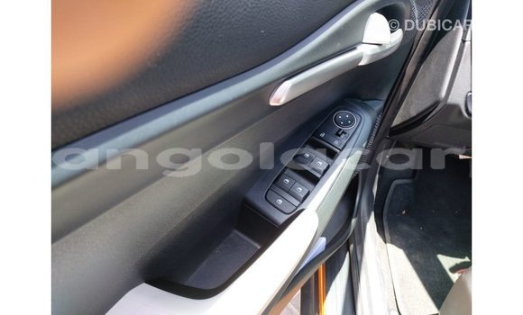 Comprar Importar Kia Carens Outro Carro em Import - Dubai em Bengo Province Comprar Importar Kia Carens Outro Carro em Import - Dubai em Bengo Province