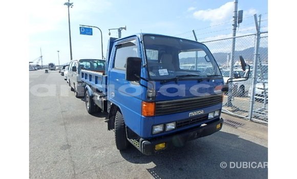 Comprar Importar Mazda 2 Azul Carro em Import - Dubai em Bengo Province Comprar Importar Mazda 2 Azul Carro em Import - Dubai em Bengo Province