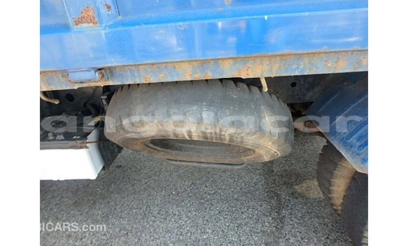 Comprar Importar Mazda 2 Azul Carro em Import - Dubai em Bengo Province Comprar Importar Mazda 2 Azul Carro em Import - Dubai em Bengo Province