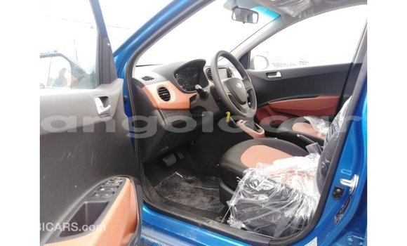 Comprar Importar Hyundai i10 Azul Carro em Import - Dubai em Bengo Province Comprar Importar Hyundai i10 Azul Carro em Import - Dubai em Bengo Province