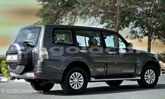 Comprar Importar Mitsubishi Pajero Outro Carro em Import - Dubai em Bengo Province Comprar Importar Mitsubishi Pajero Outro Carro em Import - Dubai em Bengo Province