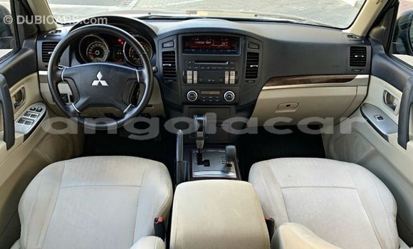 Comprar Importar Mitsubishi Pajero Outro Carro em Import - Dubai em Bengo Province Comprar Importar Mitsubishi Pajero Outro Carro em Import - Dubai em Bengo Province