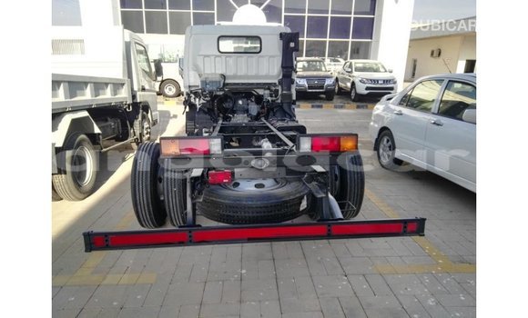 Comprar Importar Mitsubishi i Branco Carro em Import - Dubai em Bengo Province Comprar Importar Mitsubishi i Branco Carro em Import - Dubai em Bengo Province