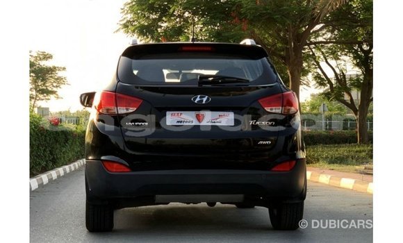 Comprar Importar Hyundai Tucson Preto Carro em Import - Dubai em Bengo Province Comprar Importar Hyundai Tucson Preto Carro em Import - Dubai em Bengo Province