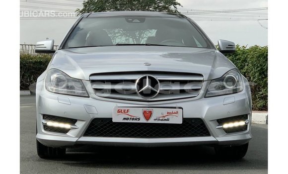 Comprar Importar Mercedes-Benz 190 Outro Carro em Import - Dubai em Bengo Province Comprar Importar Mercedes-Benz 190 Outro Carro em Import - Dubai em Bengo Province