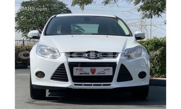 Comprar Importar Ford Focus Branco Carro em Import - Dubai em Bengo Province Comprar Importar Ford Focus Branco Carro em Import - Dubai em Bengo Province