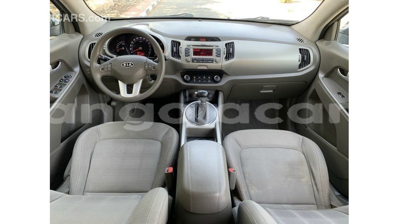 Big with watermark kia sportage bengo province import dubai 8761