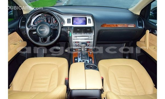 Comprar Importar Audi Q7 Preto Carro em Import - Dubai em Bengo Province Comprar Importar Audi Q7 Preto Carro em Import - Dubai em Bengo Province
