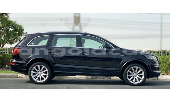 Comprar Importar Audi Q7 Preto Carro em Import - Dubai em Bengo Province Comprar Importar Audi Q7 Preto Carro em Import - Dubai em Bengo Province