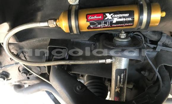 Comprar Usado Hummer H2 Prata Carro em Luanda em Luanda Province Comprar Usado Hummer H2 Prata Carro em Luanda em Luanda Province