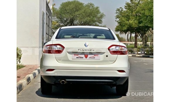 Comprar Importar Renault Fluence Branco Carro em Import - Dubai em Bengo Province Comprar Importar Renault Fluence Branco Carro em Import - Dubai em Bengo Province