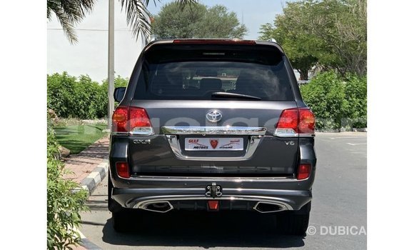 Comprar Importar Toyota Land Cruiser Outro Carro em Import - Dubai em Bengo Province Comprar Importar Toyota Land Cruiser Outro Carro em Import - Dubai em Bengo Province