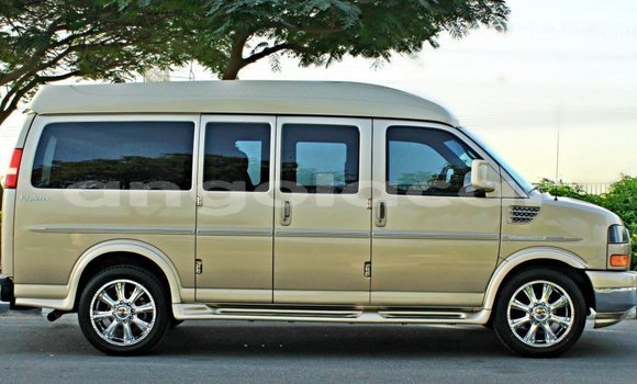 Comprar Importar GMC Acadia Outro Carro em Import - Dubai em Bengo Province Comprar Importar GMC Acadia Outro Carro em Import - Dubai em Bengo Province