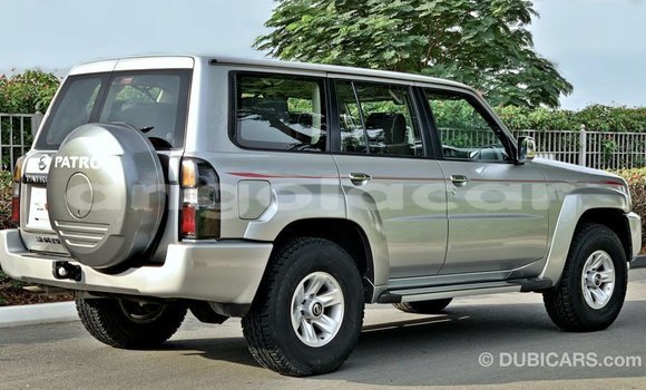 Comprar Importar Nissan Patrol Outro Carro em Import - Dubai em Bengo Province Comprar Importar Nissan Patrol Outro Carro em Import - Dubai em Bengo Province
