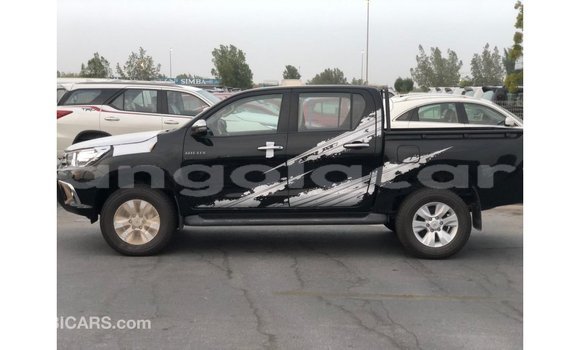 Comprar Importar Toyota Hilux Preto Carro em Import - Dubai em Bengo Province Comprar Importar Toyota Hilux Preto Carro em Import - Dubai em Bengo Province