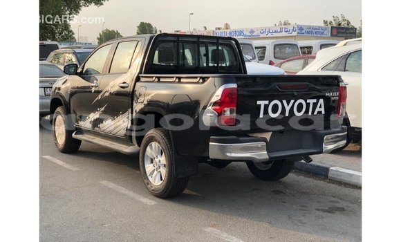 Comprar Importar Toyota Hilux Preto Carro em Import - Dubai em Bengo Province Comprar Importar Toyota Hilux Preto Carro em Import - Dubai em Bengo Province